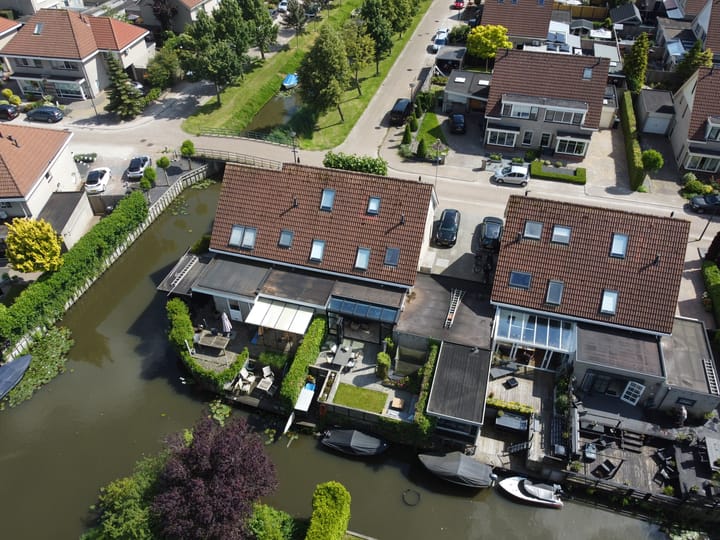 Foto 48 van Middenweg 73