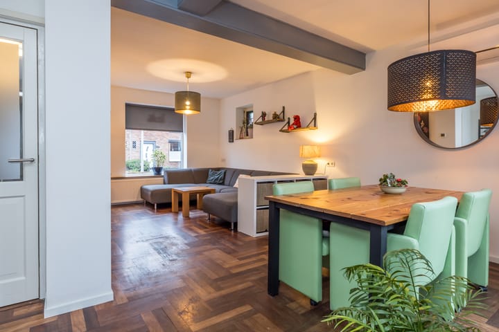 Foto 9 van Marktstraat 8