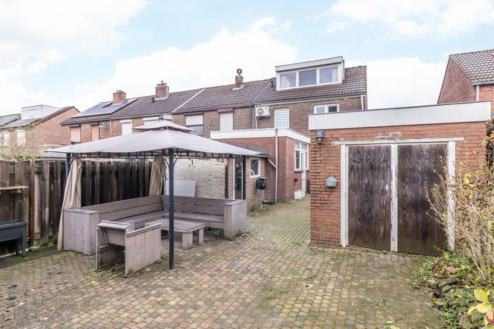 Foto 33 van Marktstraat 8