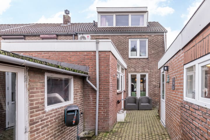 Foto 35 van Marktstraat 8