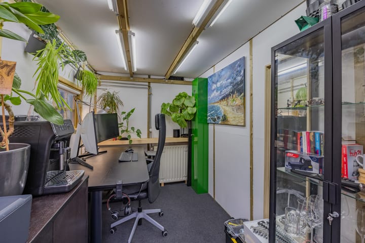 Foto 21 van Azalea 44