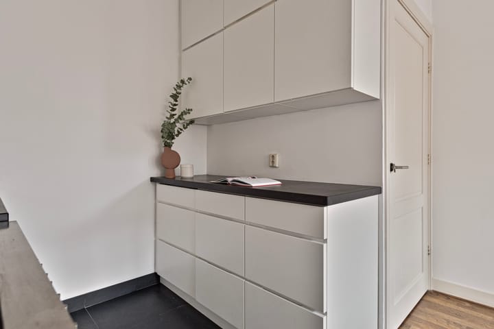 Foto 9 van Van Woustraat 107-2