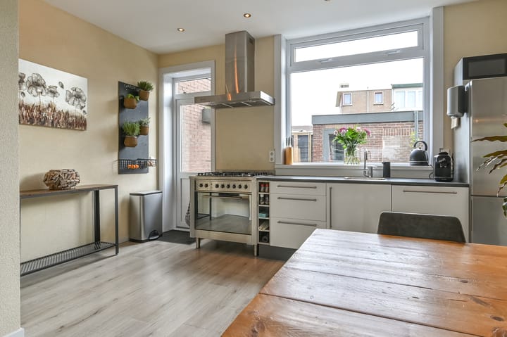 Foto 10 van De Ruyterstraat 53