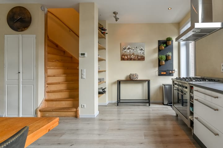 Foto 12 van De Ruyterstraat 53