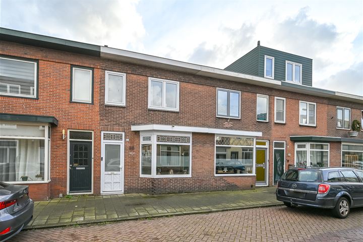 Bekijk foto 28 van De Ruyterstraat 53