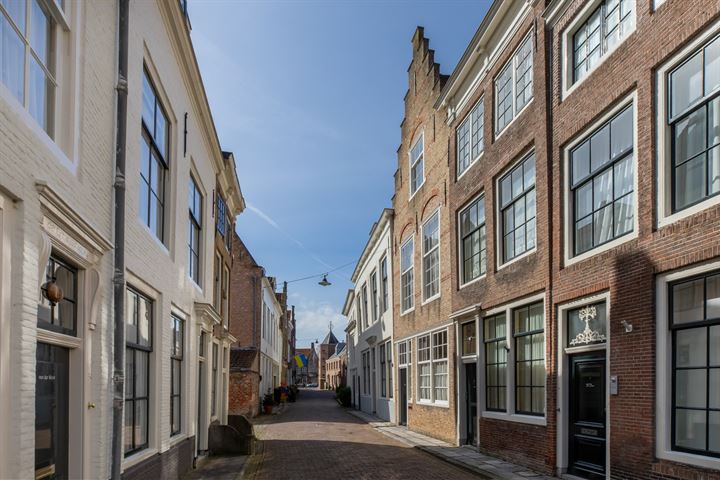 Bekijk foto 10 van Spanjaardstraat 9