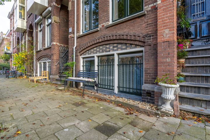 Bekijk foto 9 van Justus van Effenstraat 36-H