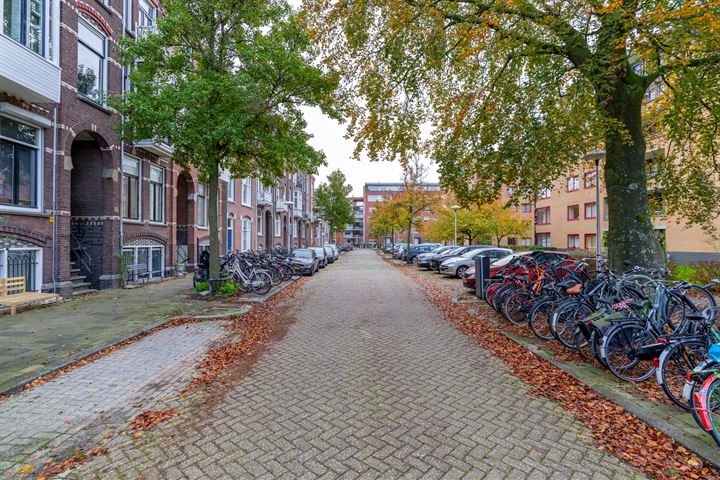 Bekijk foto 38 van Justus van Effenstraat 36-H