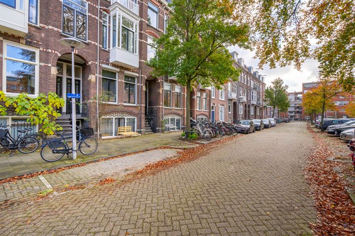 Bekijk foto 37 van Justus van Effenstraat 36-H