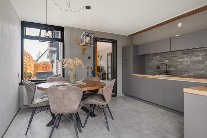 Foto 16 van Herbrandastraat 27