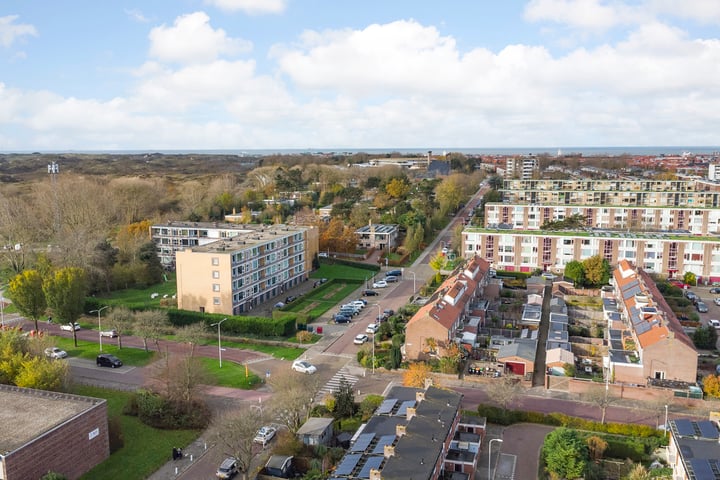 Bekijk foto 41 van Prins Alexanderlaan 18