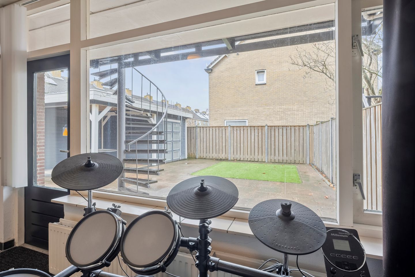 Foto 10 van Duinroosstraat 198