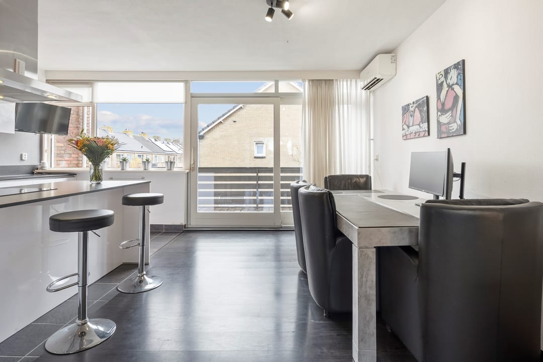 Foto 28 van Duinroosstraat 198