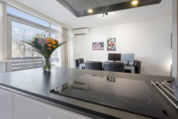 Photo 36 of Duinroosstraat 198