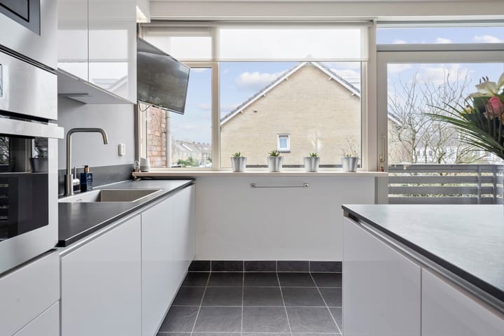 Photo 37 of Duinroosstraat 198