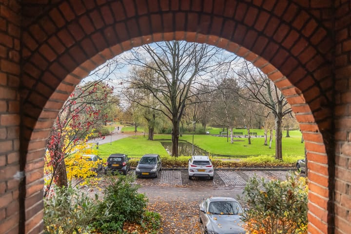 Foto 2 van Vroesenlaan 31-D