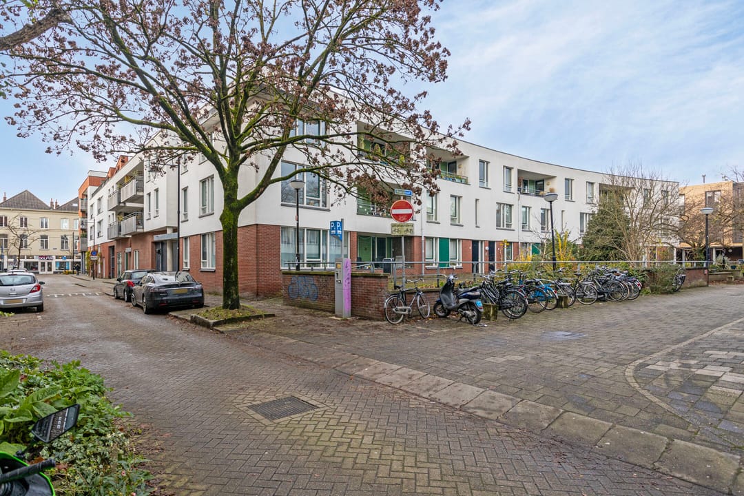 Foto 37 van Driekoningendwarsstraat 23