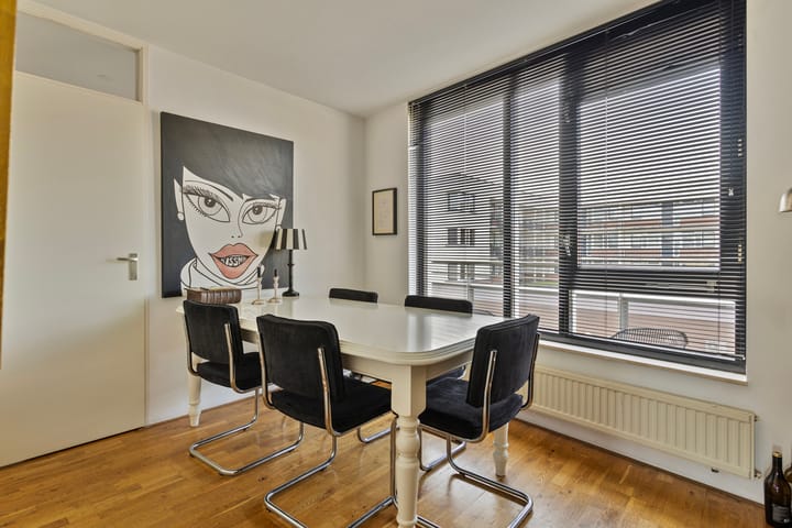 Foto 15 van Driekoningendwarsstraat 23