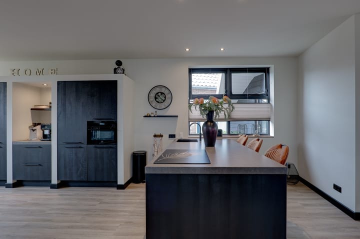 Foto 13 van Asserstraat 8