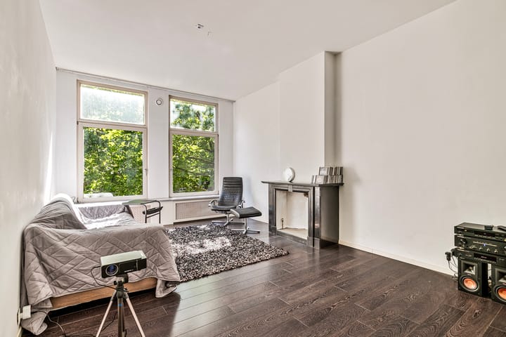 Photo 8 of Mathenesserlaan 415-A