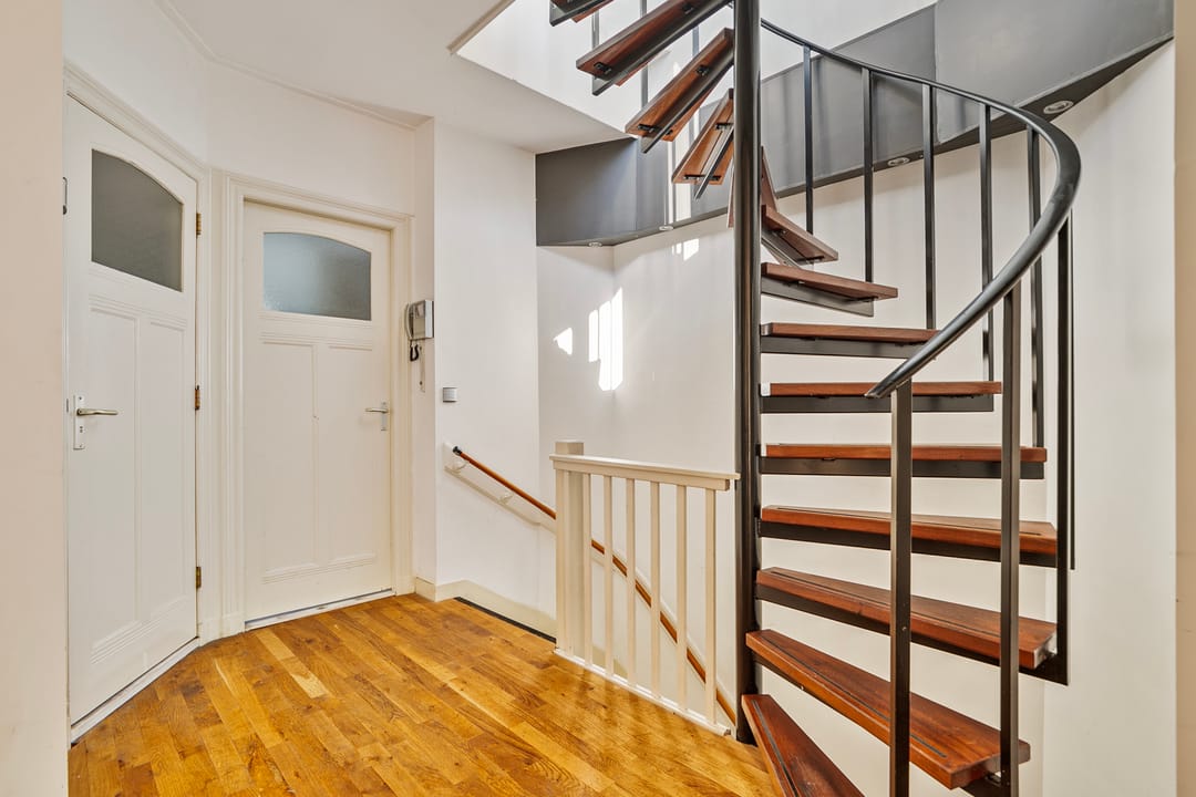 Photo 17 of Mathenesserlaan 415-A