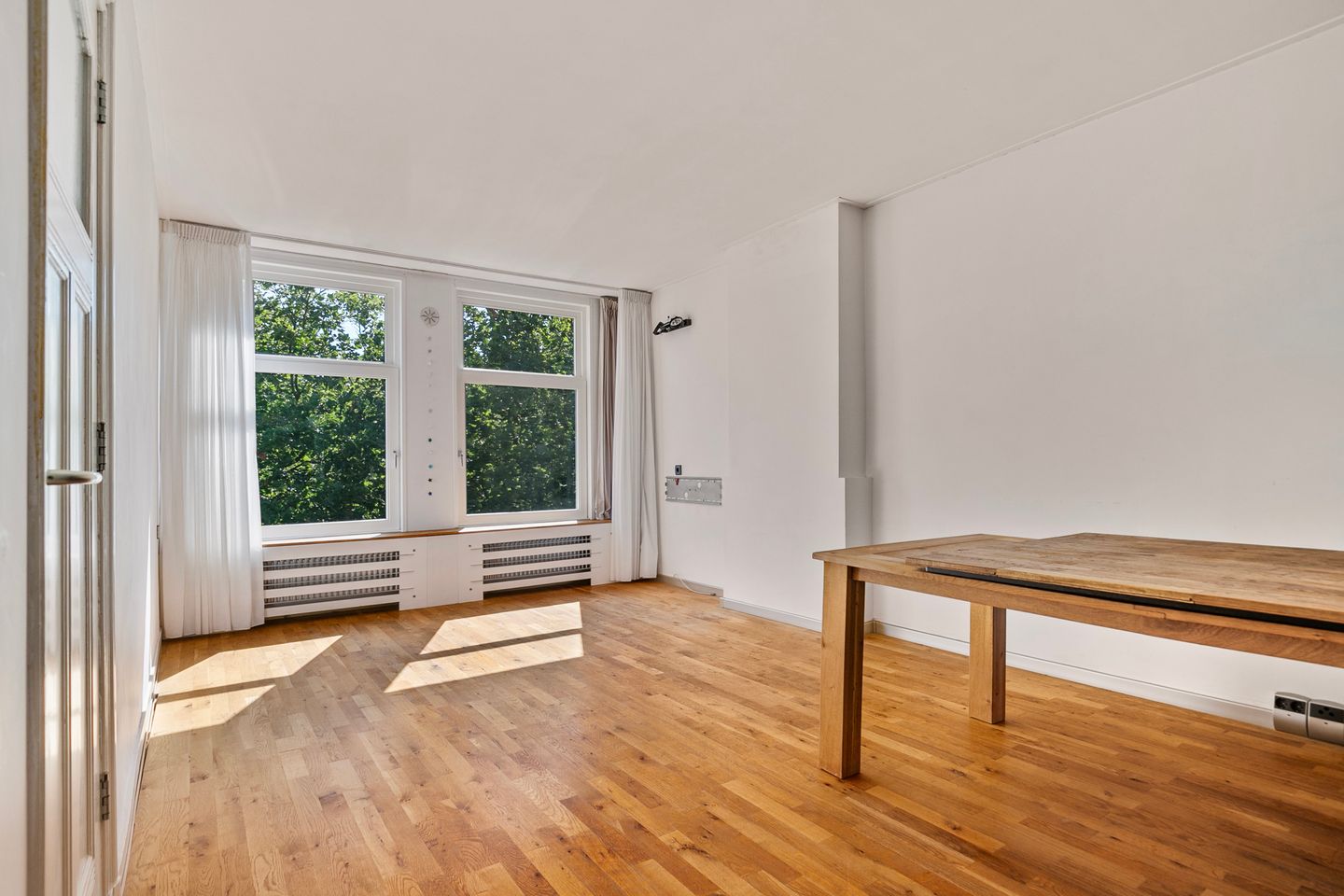 Photo 4 of Mathenesserlaan 415-A