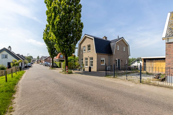 Foto 6 van Rijksweg 53-A