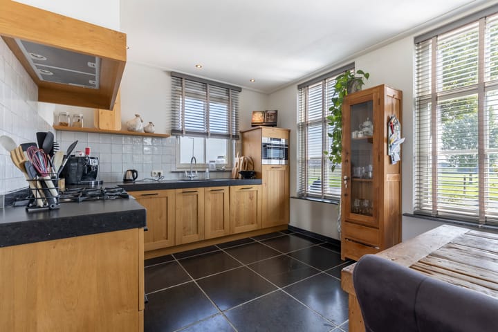 Foto 28 van Rijksweg 53-A