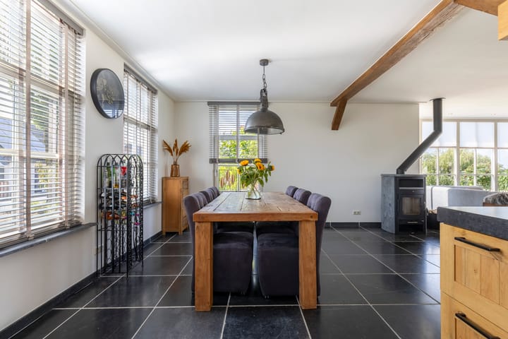 Foto 30 van Rijksweg 53-A