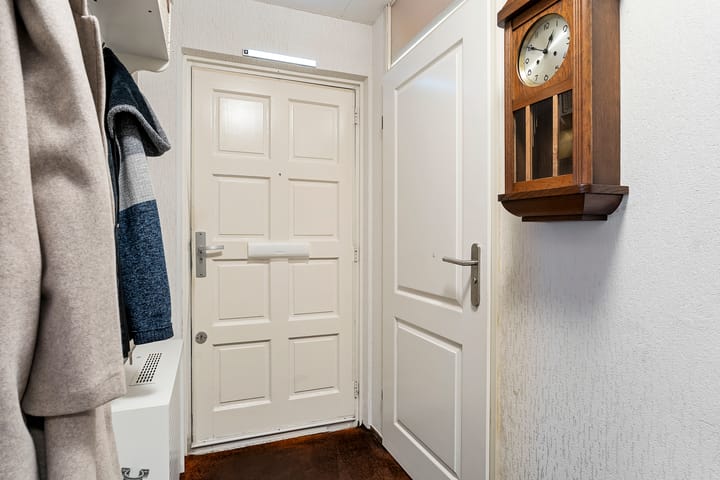 Foto 8 van Hermelijnwit 16