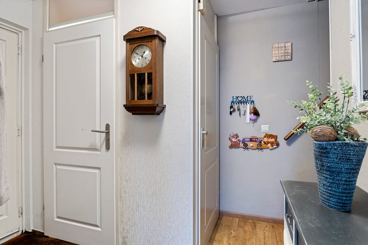 Foto 9 van Hermelijnwit 16