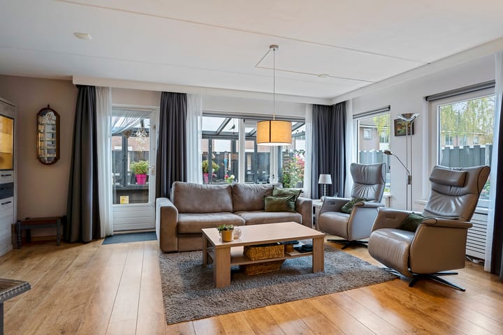 Foto 14 van Hermelijnwit 16