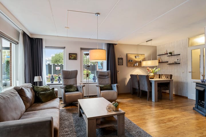 Foto 15 van Hermelijnwit 16