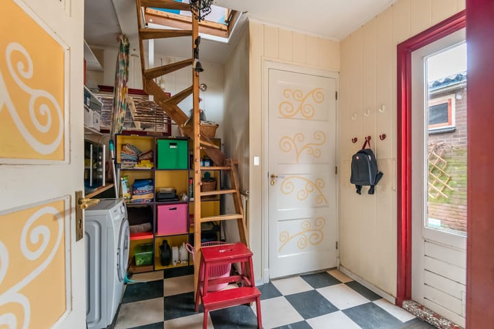 Foto 15 van Dahliastraat 78