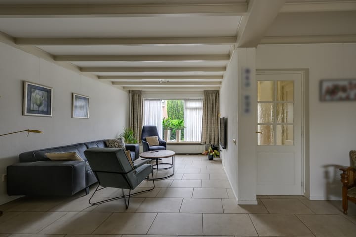 Foto 8 van Tuinstraat 4