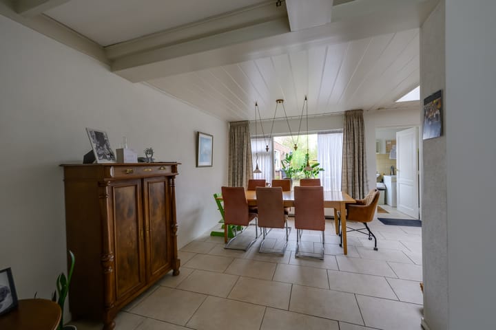 Foto 11 van Tuinstraat 4