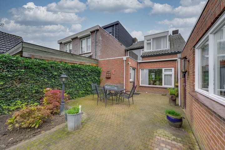 Foto 34 van Tuinstraat 4