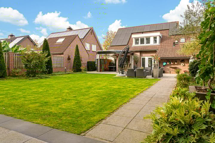 Photo 50 of Vlasakker 20