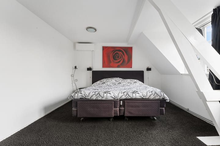 Foto 33 van Tollensstraat 6