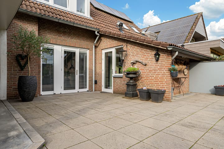 Photo 65 of Vlasakker 20