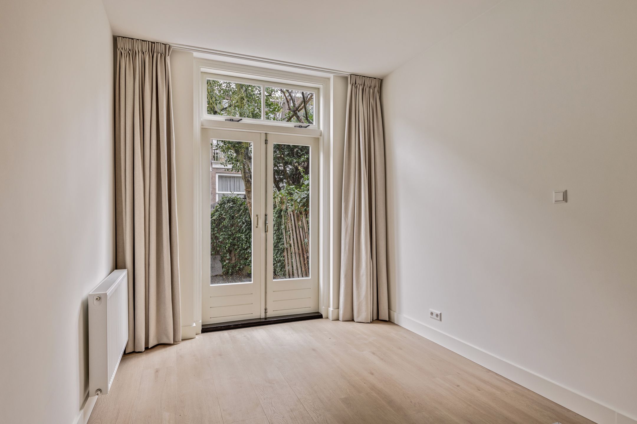 Foto 18 van Hendrik Zwaardecroonstraat 185