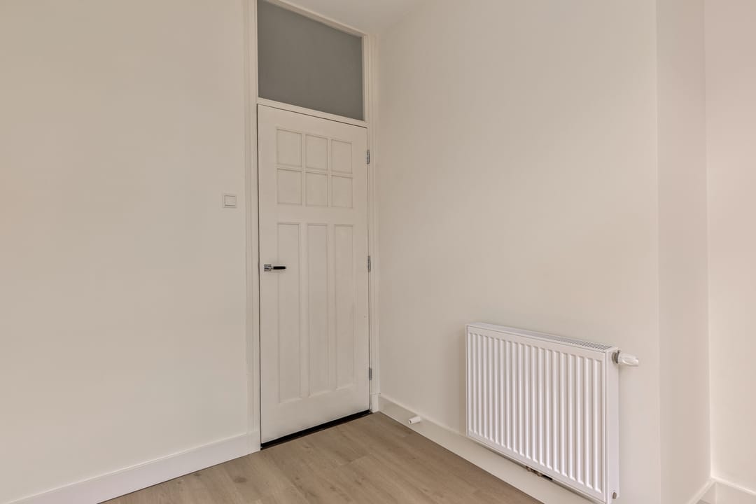 Foto 22 van Hendrik Zwaardecroonstraat 185