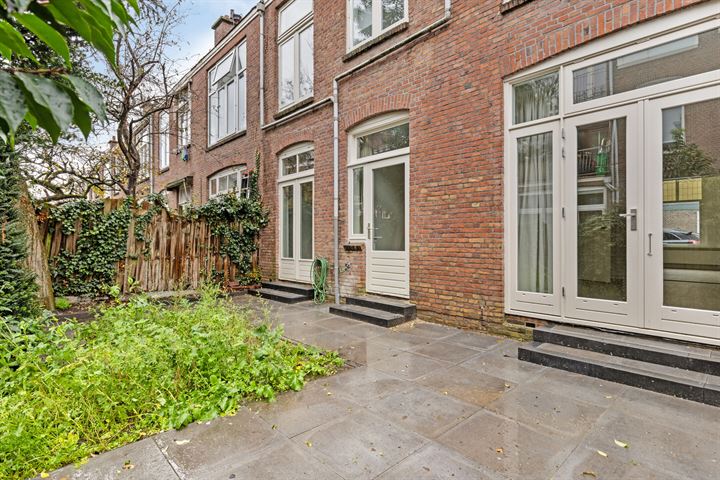 Bekijk foto 27 van Hendrik Zwaardecroonstraat 185