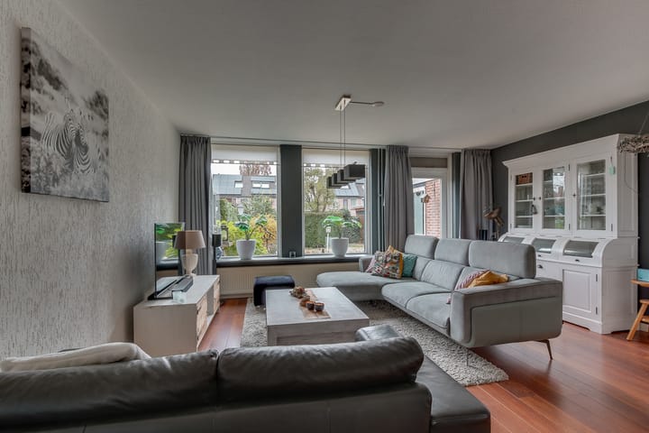 Foto 4 van Daslook 18