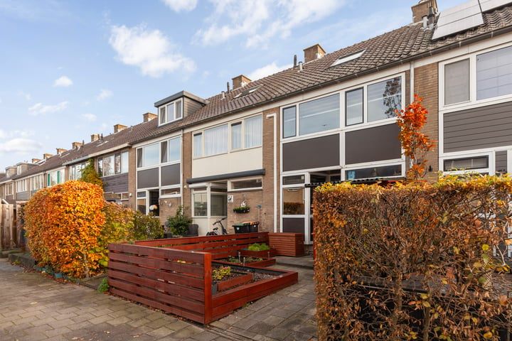 View photo 1 of Groen van Prinstererstraat 7