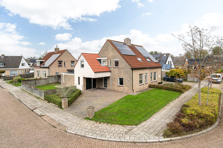 Photo 36 of Meseame 19