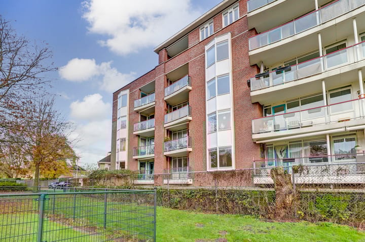 Foto 36 van Jan Brinkhoffplantsoen 19