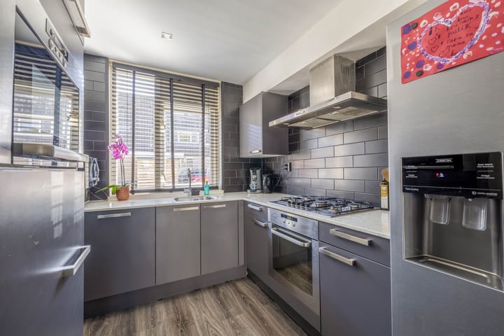 Foto 14 van Schrijnwerkerstraat 85