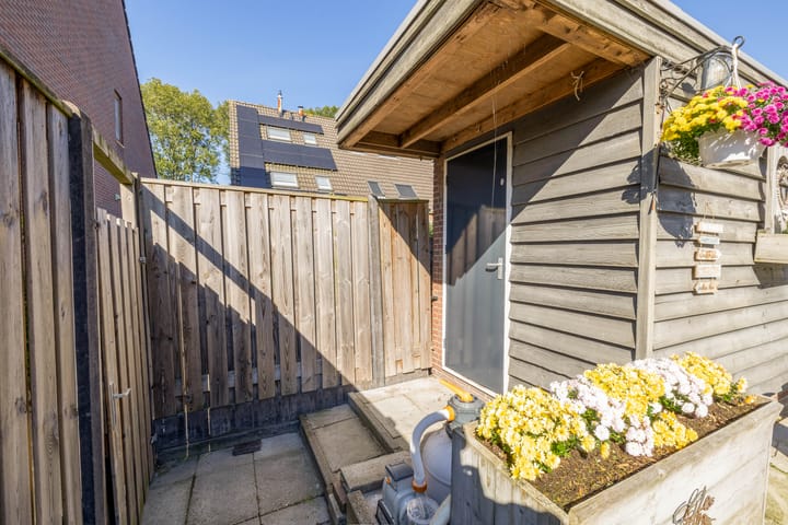 Foto 20 van Schrijnwerkerstraat 85