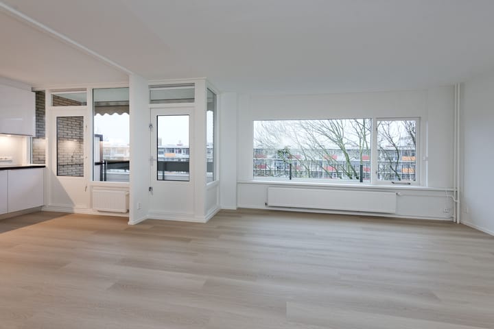 Foto 4 van Vesuvius 30